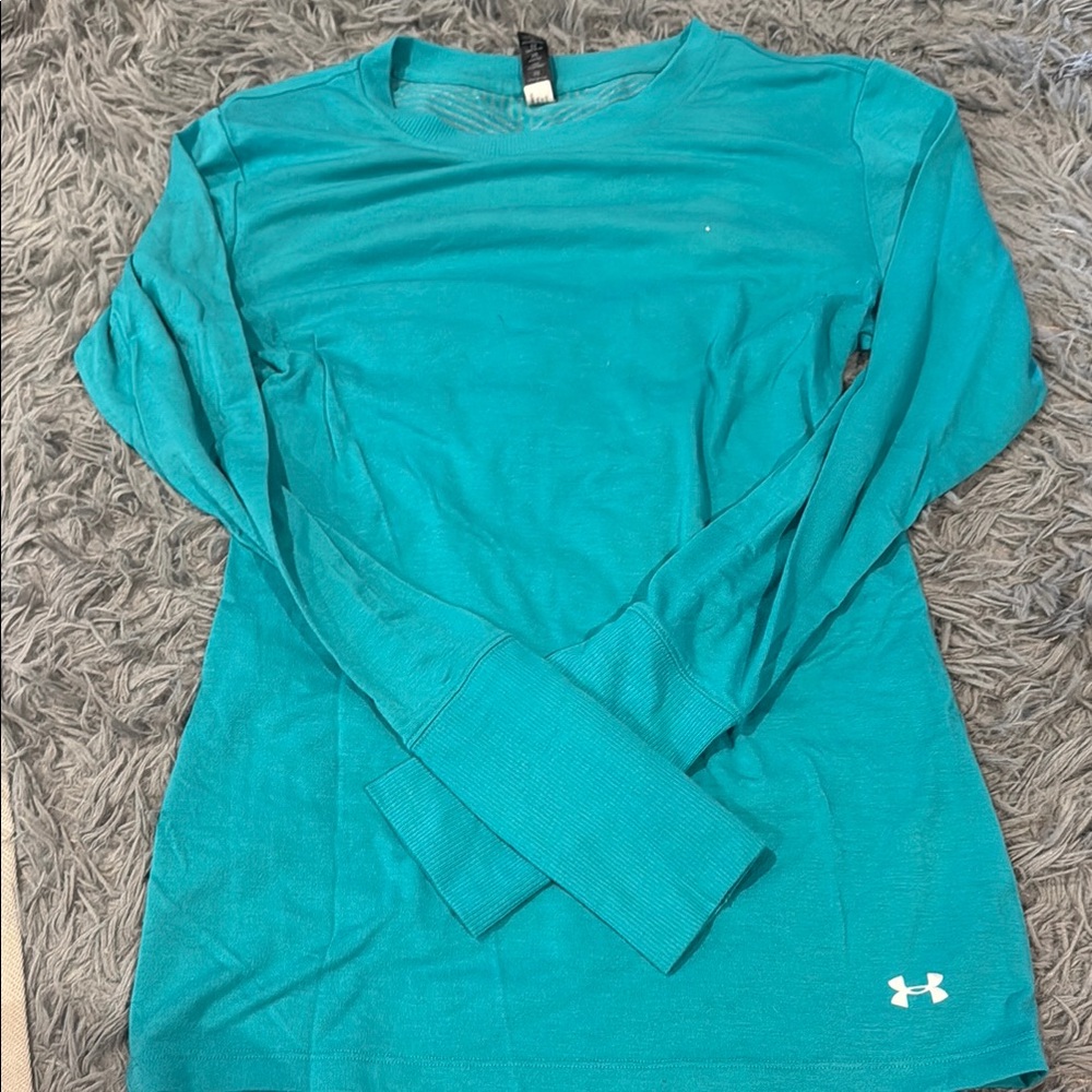Under Armour Blue Fitted Long Sleeve Tee
